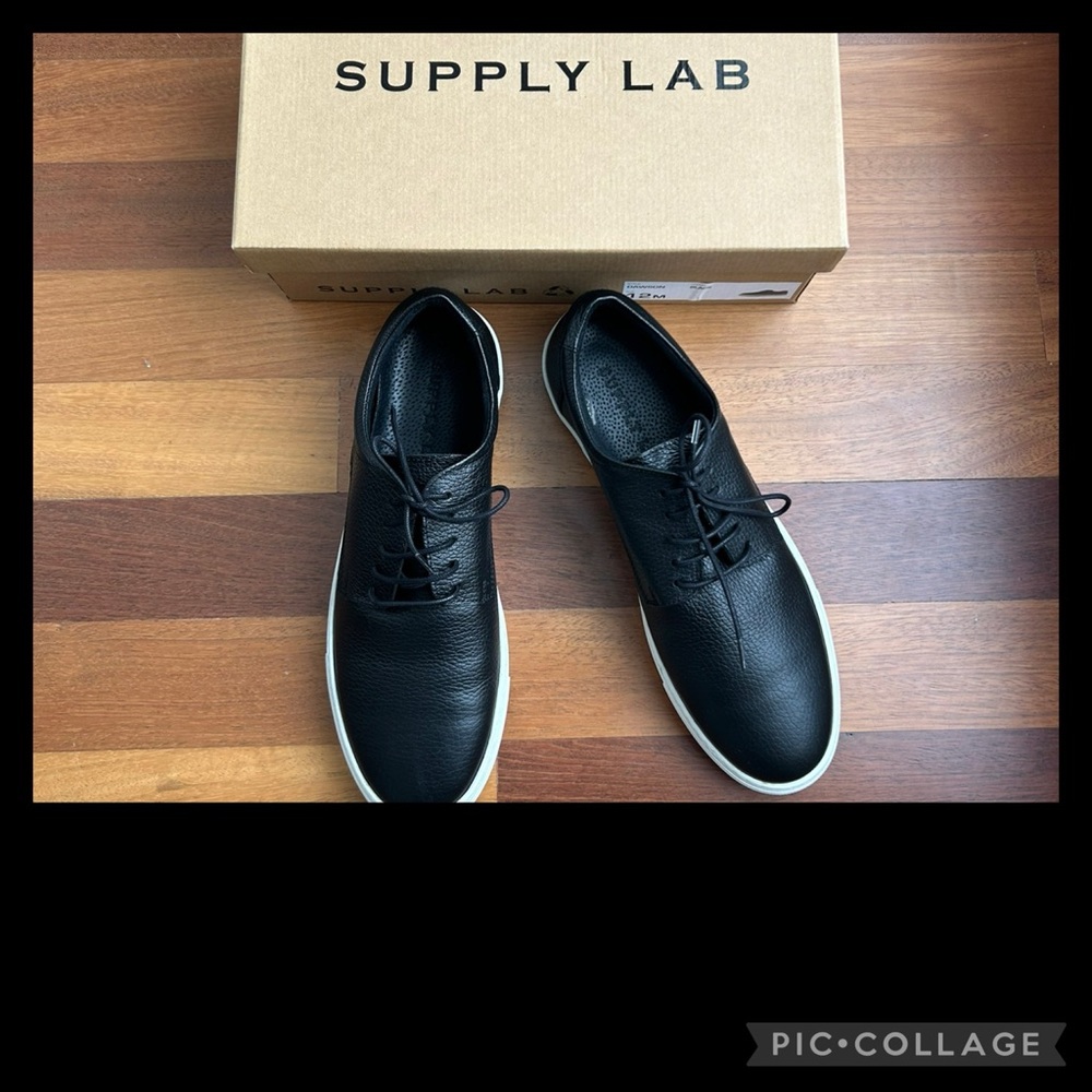 ♦️BNIB Supply Lab men's leather sneaker